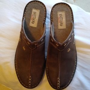 Eastland size 10 slip ons